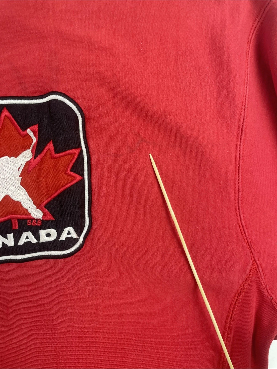 Team Canada Hockey Crewneck Sweatshirt Size Medium IIHF