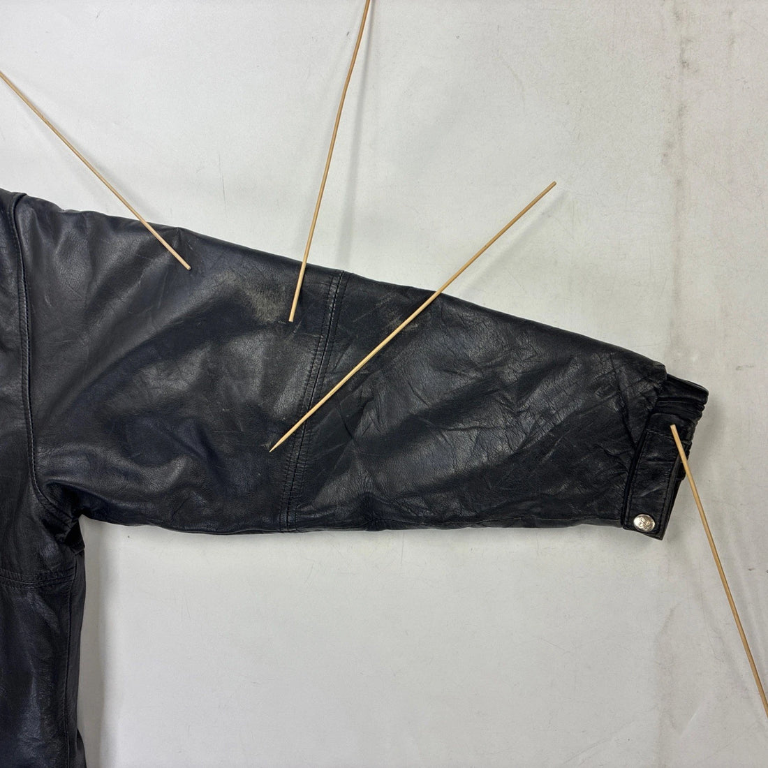 Outpost II Leather Bomber Jacket Size Large Black
