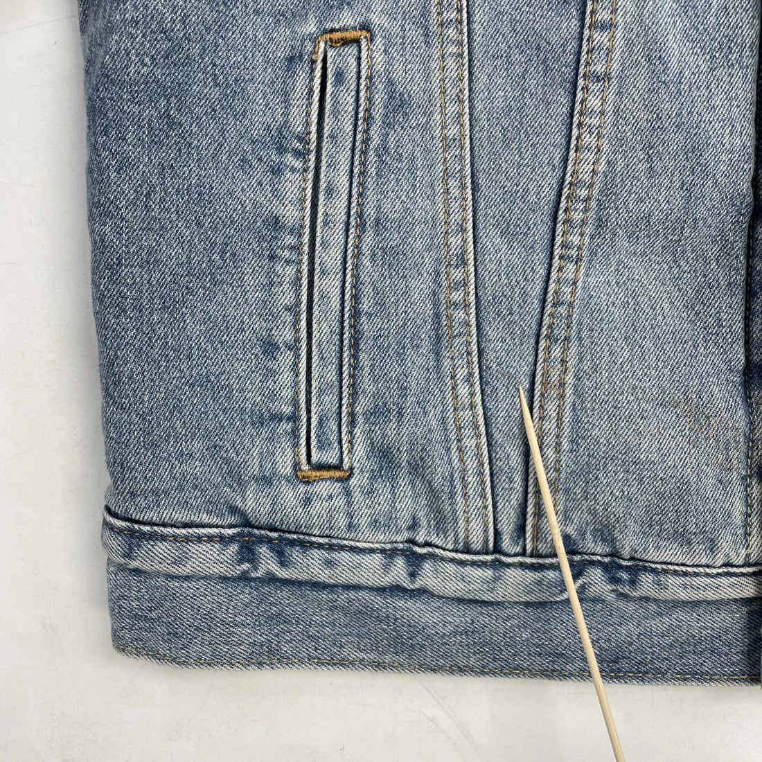 Levi's Sherpa Lined Denim Trucker Jacket Size Large