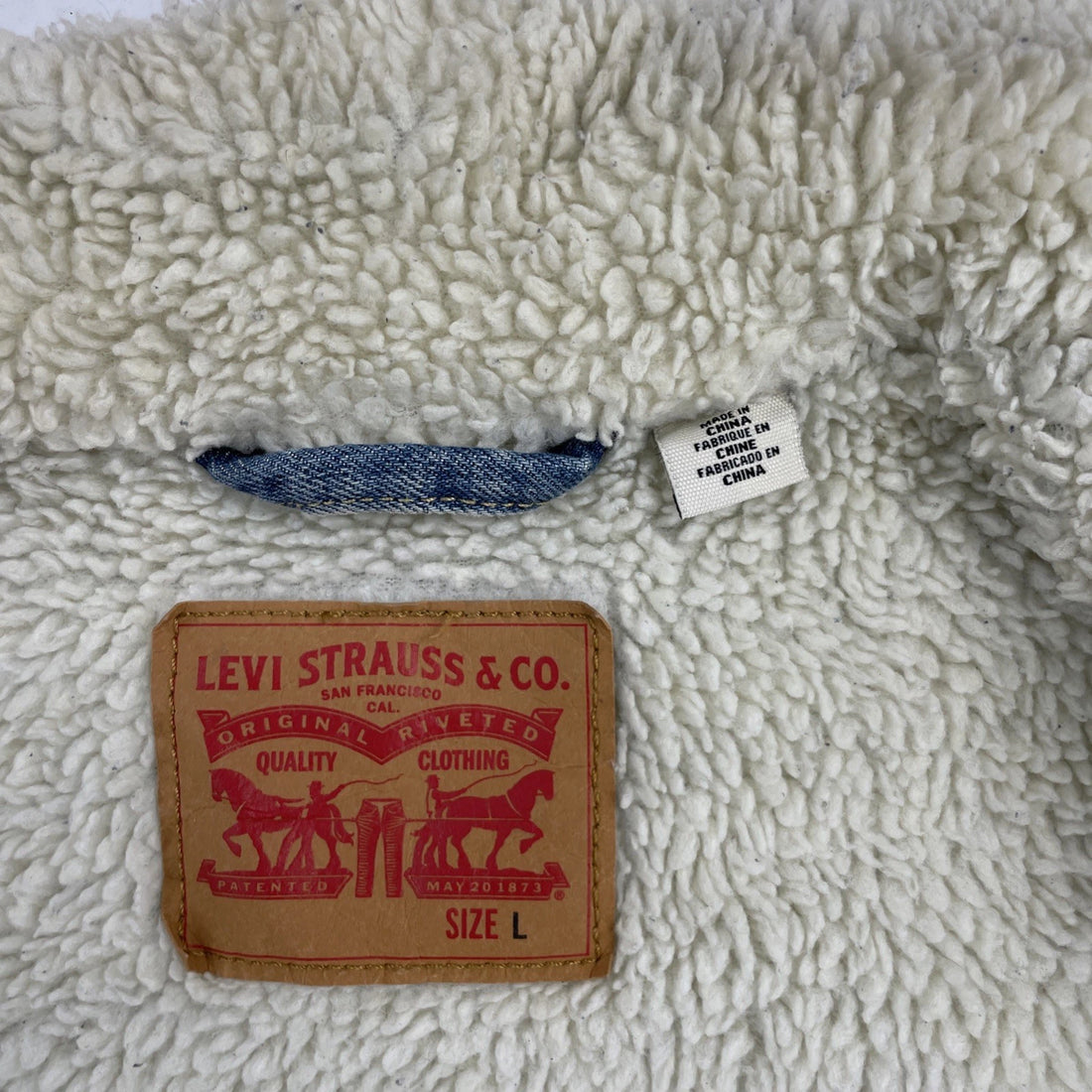 Levi's Sherpa Lined Denim Trucker Jacket Size Large