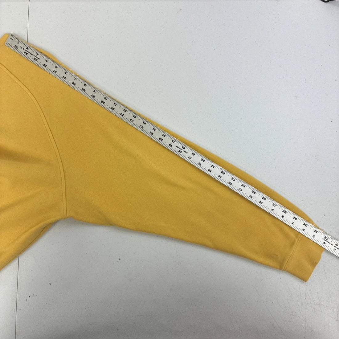 Vintage Nike Crewneck Sweatshirt Size XL Yellow Embroidered Swoosh