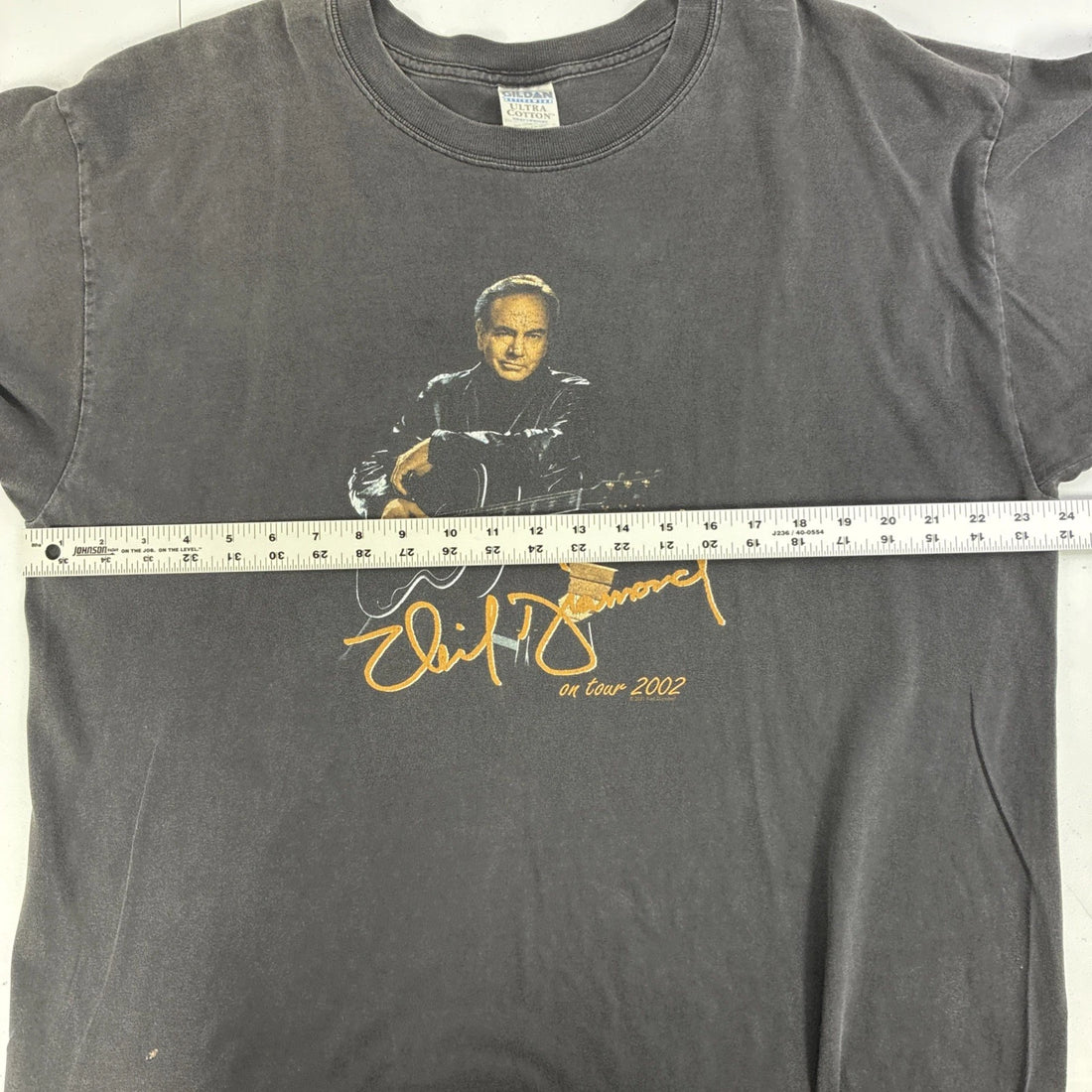 Vintage Neil Diamond On Tour 2002 T-Shirt Size XL