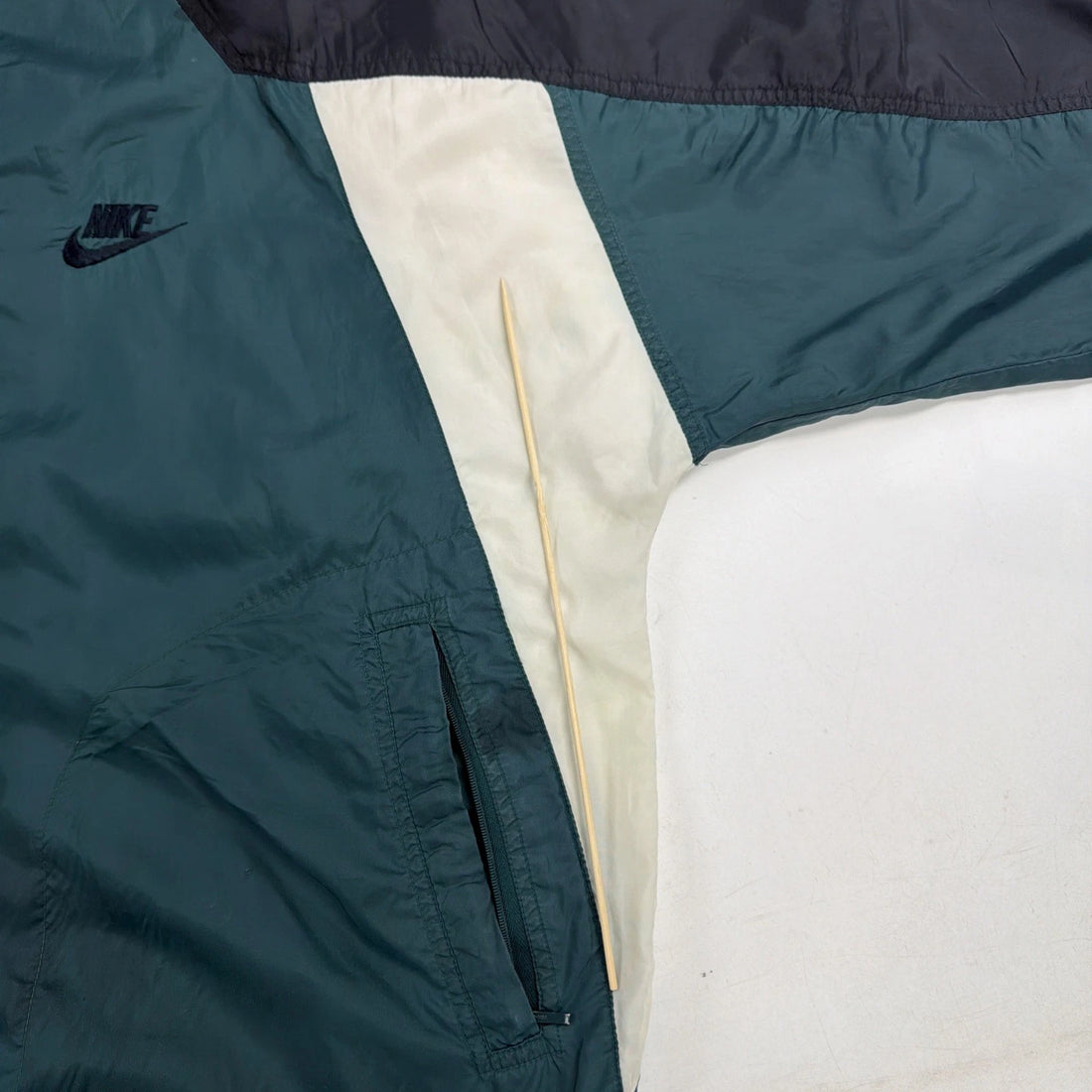 Vintage Nike Windbreaker Light Jacket Size Large Green
