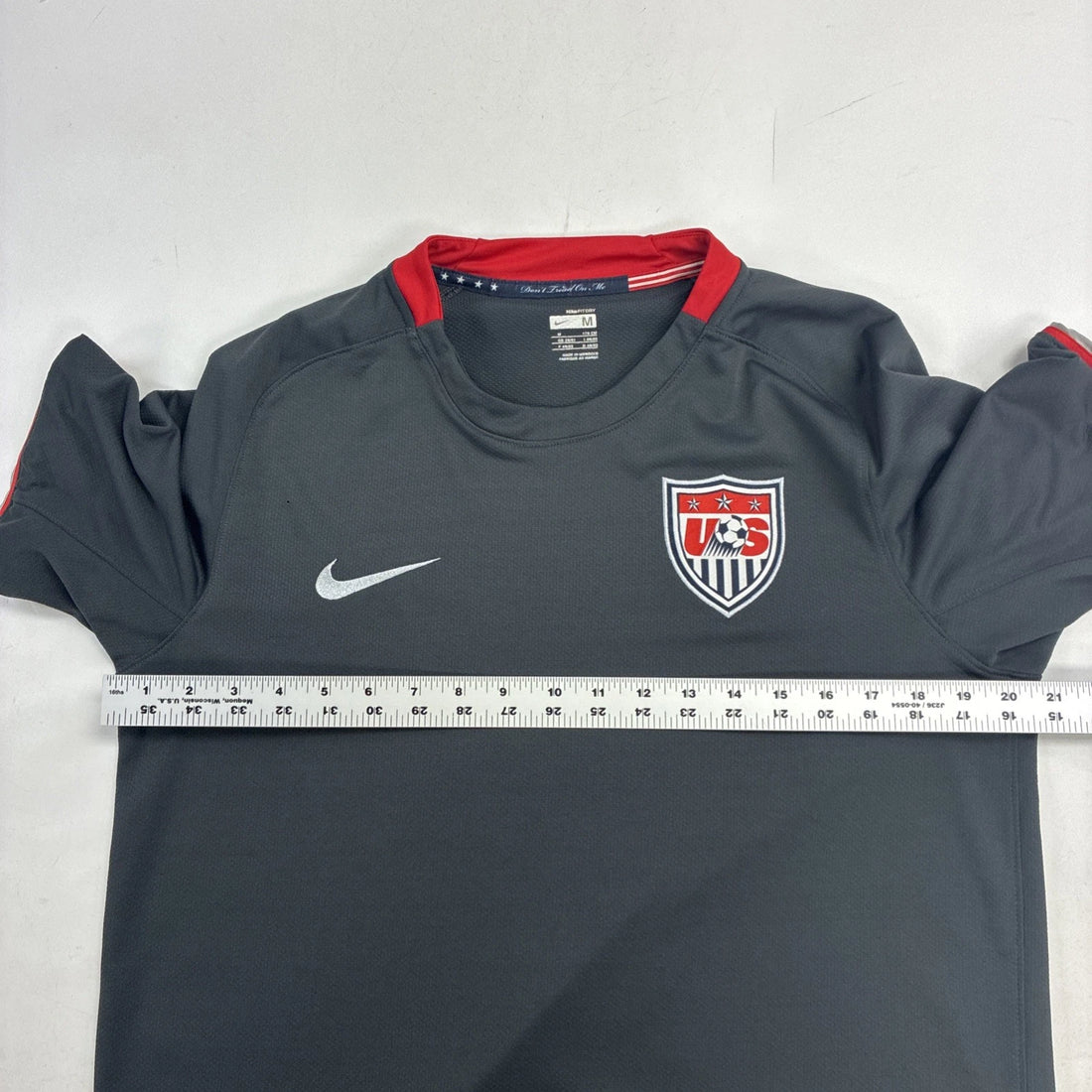 Team USA Nike Soccer Football Jersey Size Medium FIFA