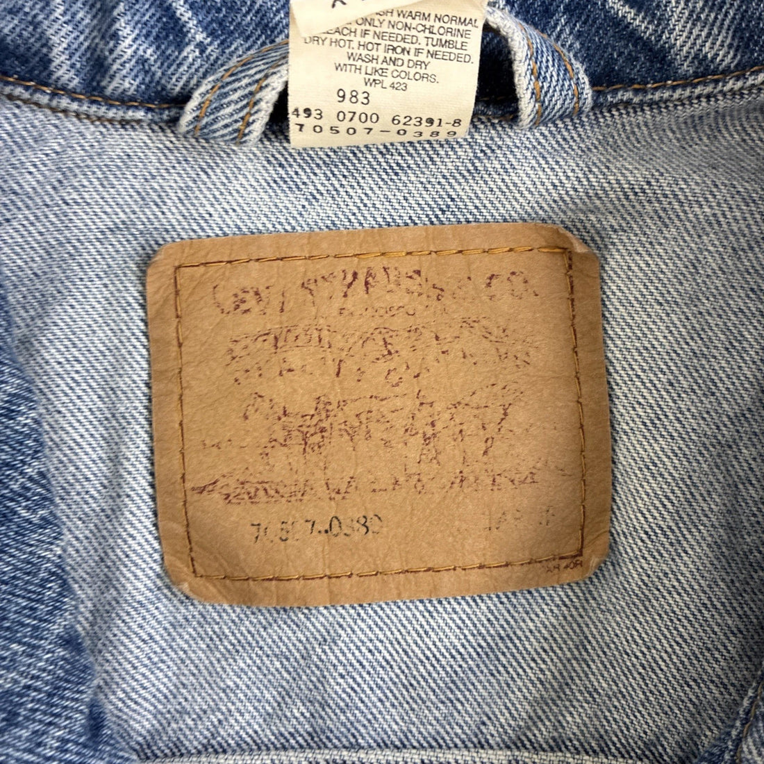 Vintage Levi's Denim Trucker Jacket Size XL