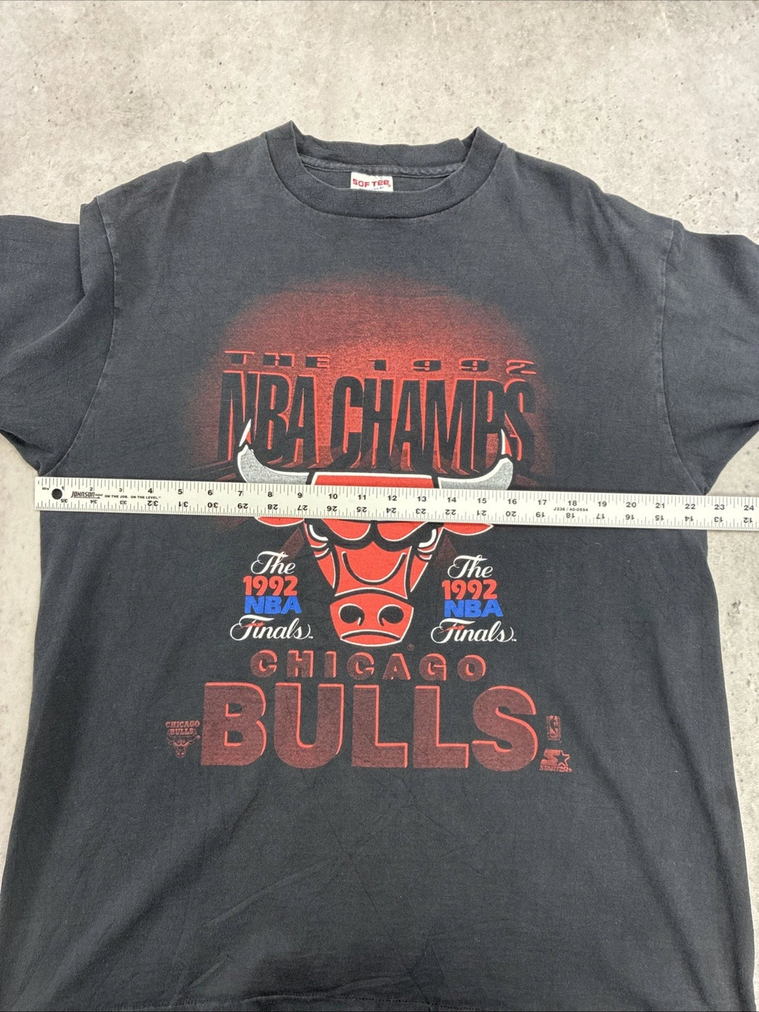 Vintage Chicago Bulls NBA Champs 1992 T-Shirt Size XL 90s