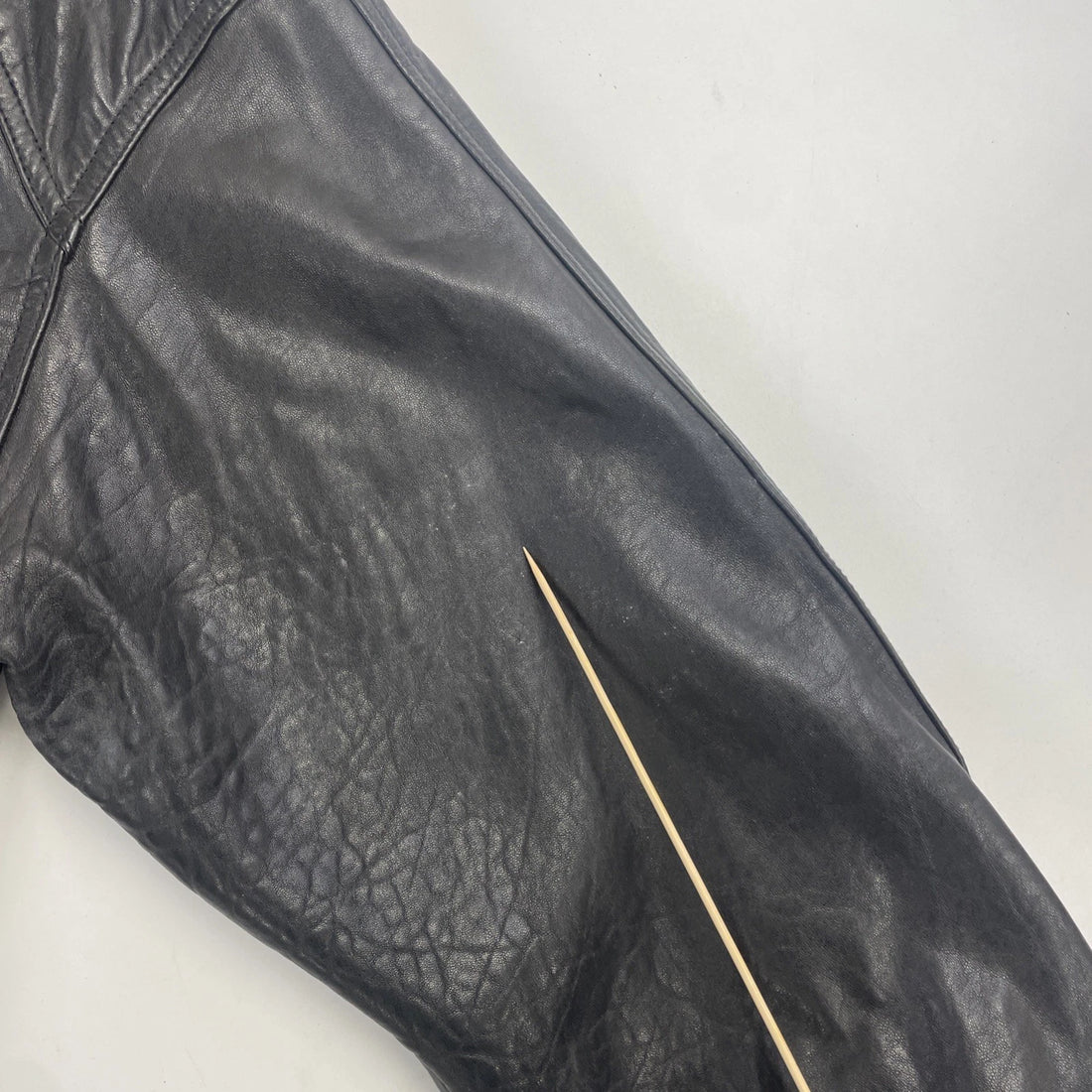 Danier Leather Coat Jacket Size Medium Black