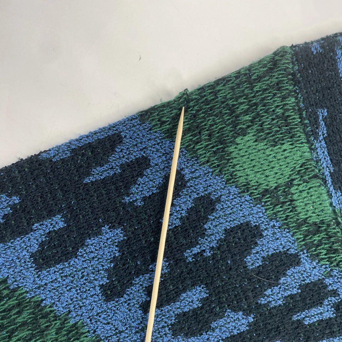 Vintage City Streets Abstract Crewneck Sweater Size Medium