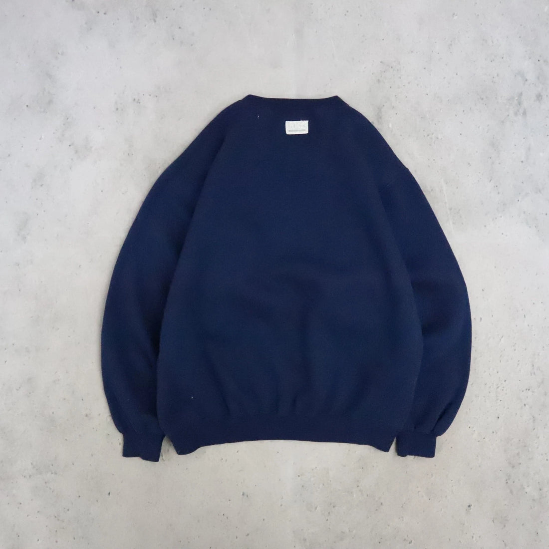 Yale Bulldogs Crest Sweatshirt Crewneck Size Large Blue NCAA
