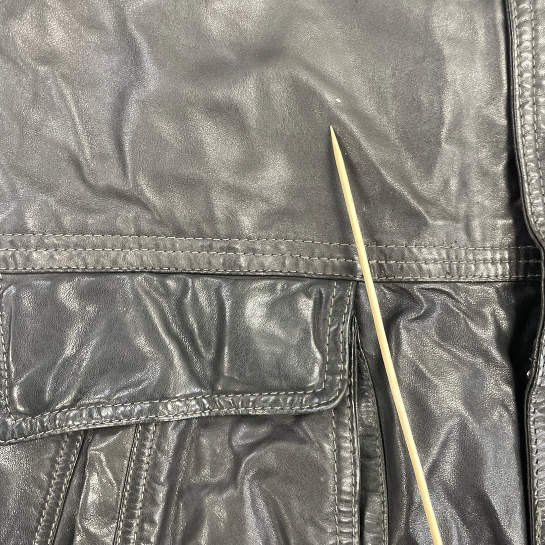 Danier Leather Coat Jacket Size Medium