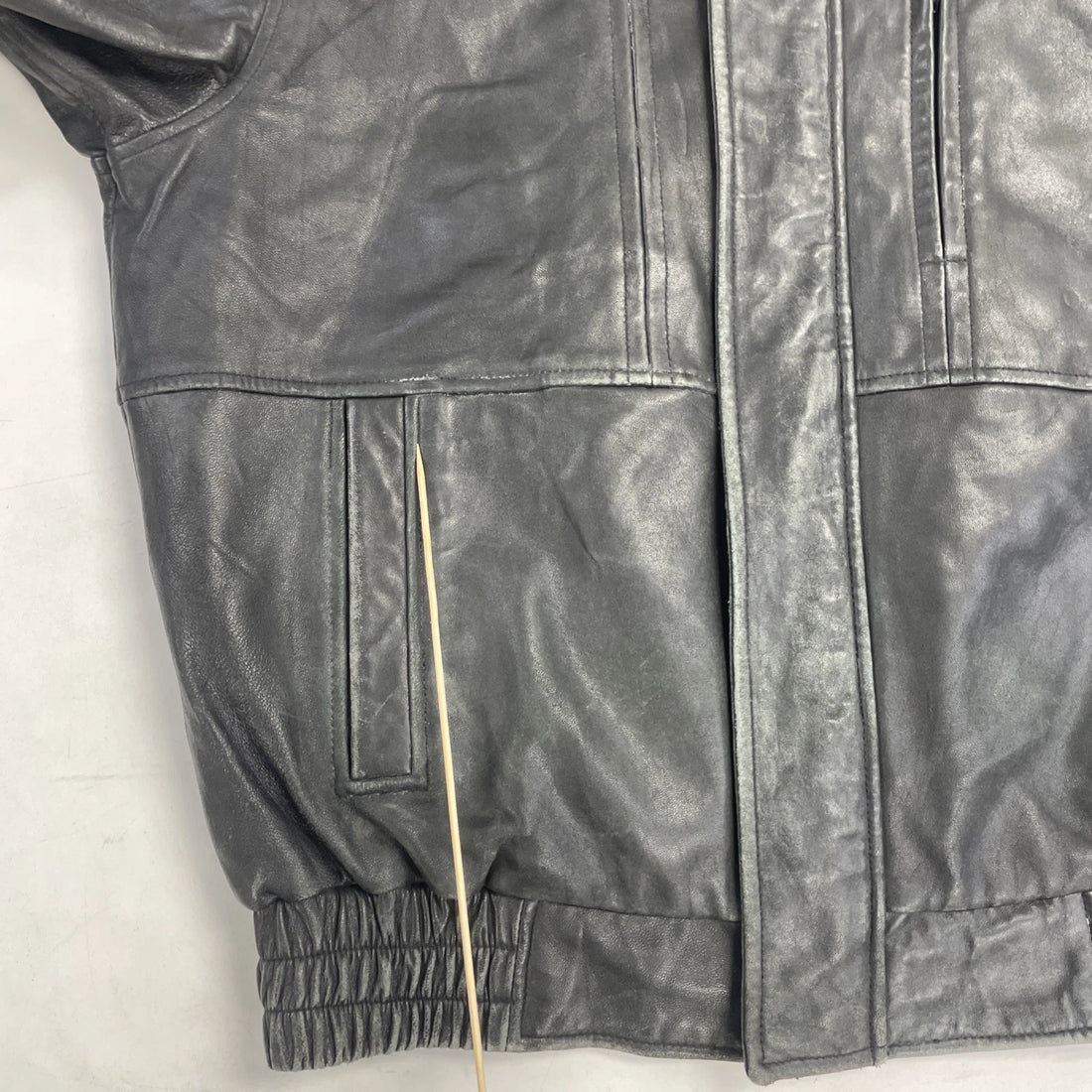 Danier Leather Bomber Jacket Size Medium