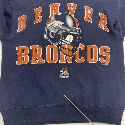 Vintage Denver Broncos Sweatshirt Crewneck Size Large 1997 90s NFL