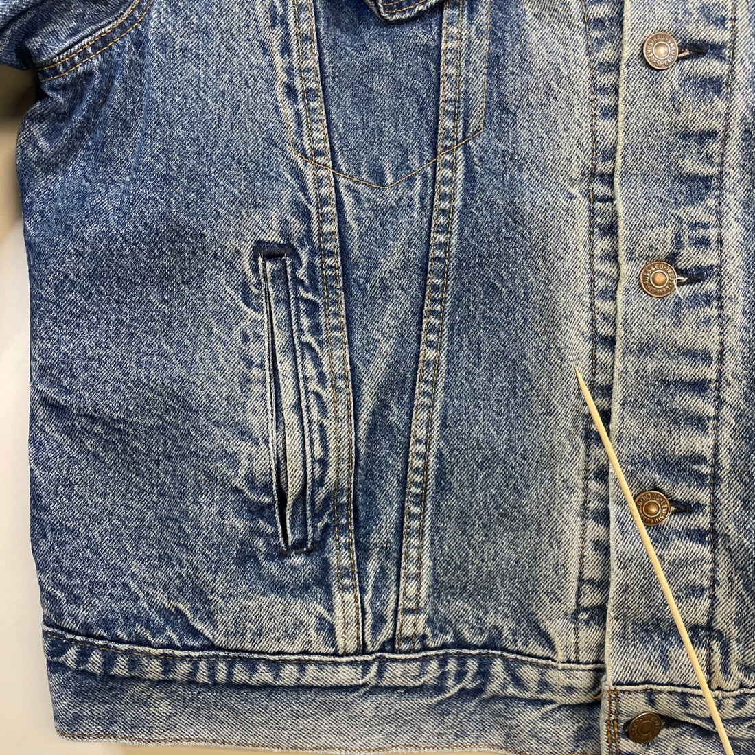 Vintage Levi's Denim Trucker Jacket Medium Buffalo Plaid Lined