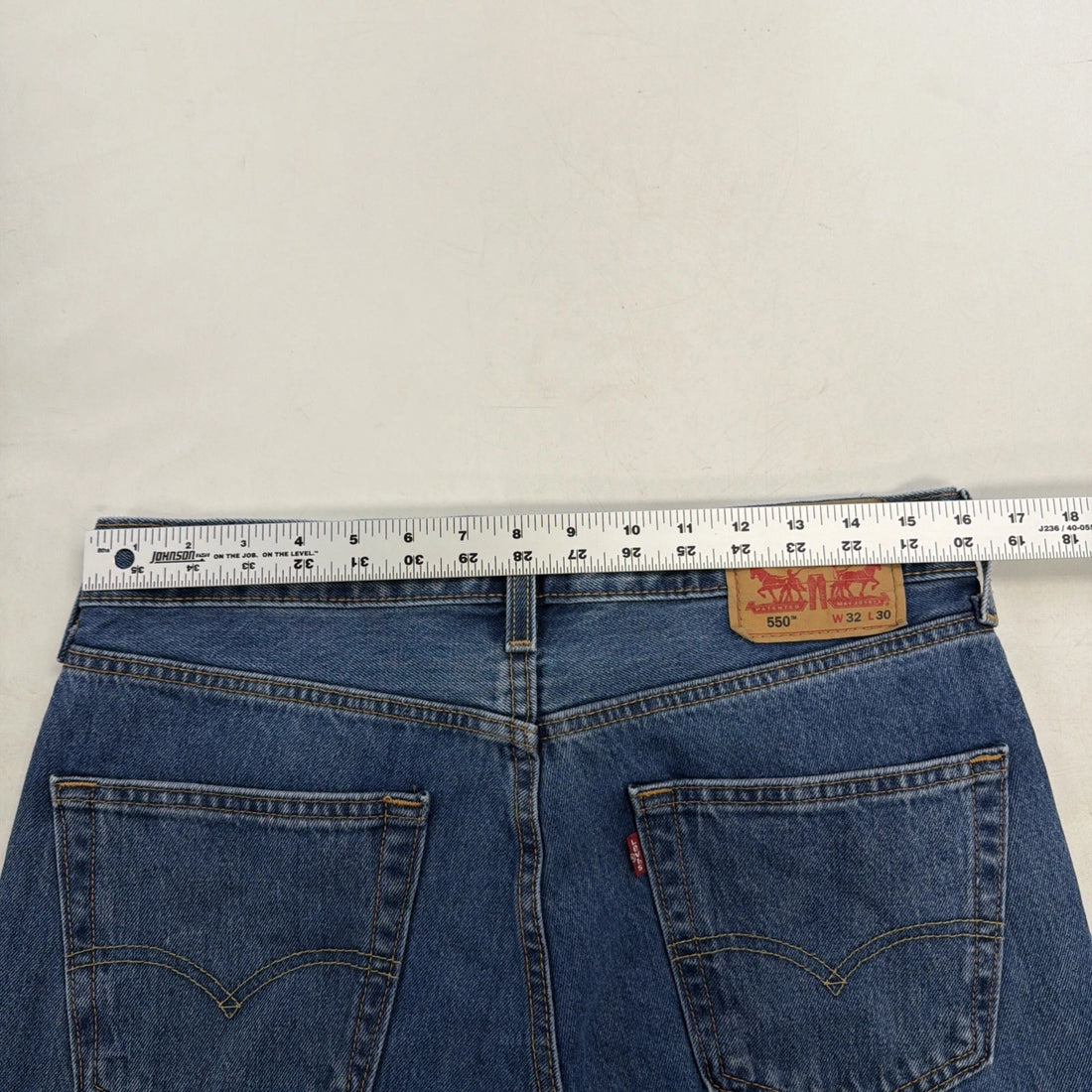 Levi Strauss & Co. 550 Denim Jeans Pants Size 32 X 30