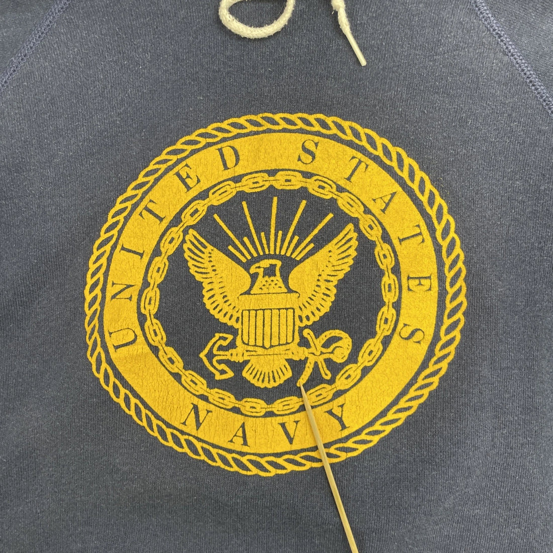 Vintage US Navy Crest Sweatshirt Hoodie Size XL USN