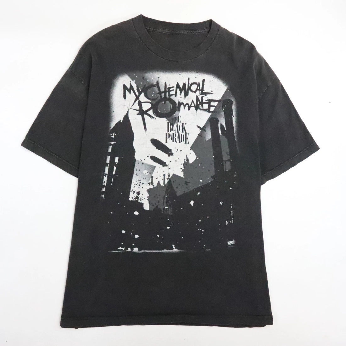 My Chemical Romance The Black Parade Tour T-Shirt Size XL Emo Band Tee