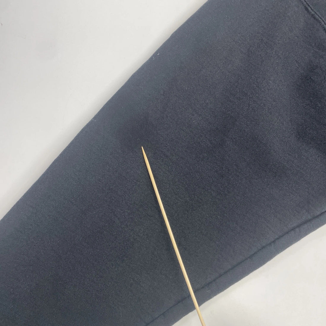 Pirates Of The Caribbean Dead Men Tell No Tales Disney Sweatshirt Hoodie XL