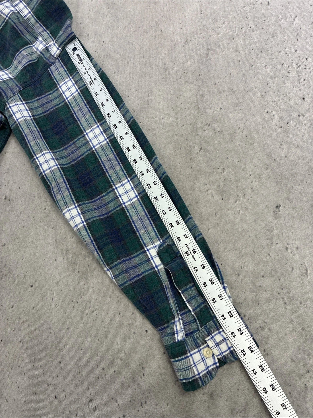 Vintage L.L. Bean Flannel Button Up Shirt Size Large Plaid