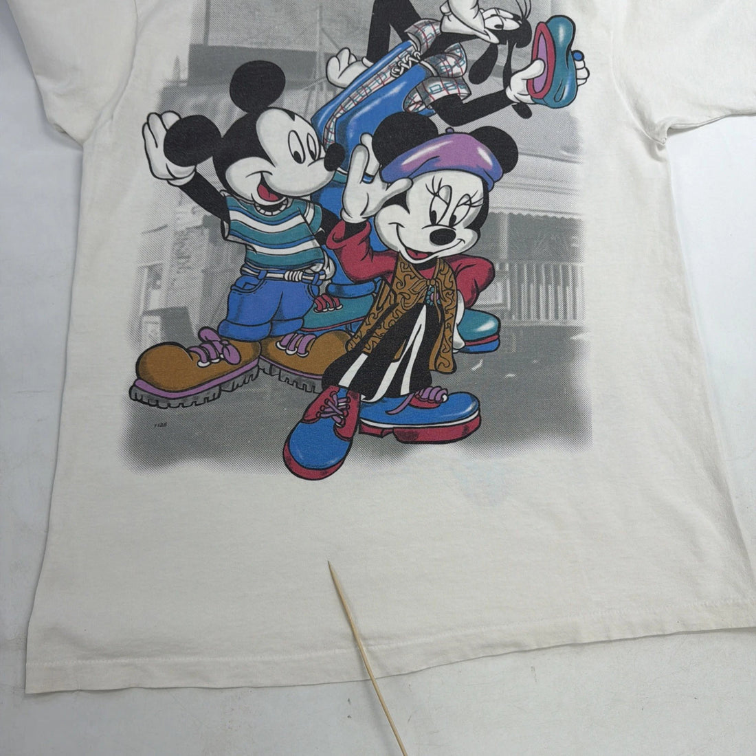 Vintage Mickey Minnie Mouse Goofy Disney T-Shirt Size XL Double Sided 90s
