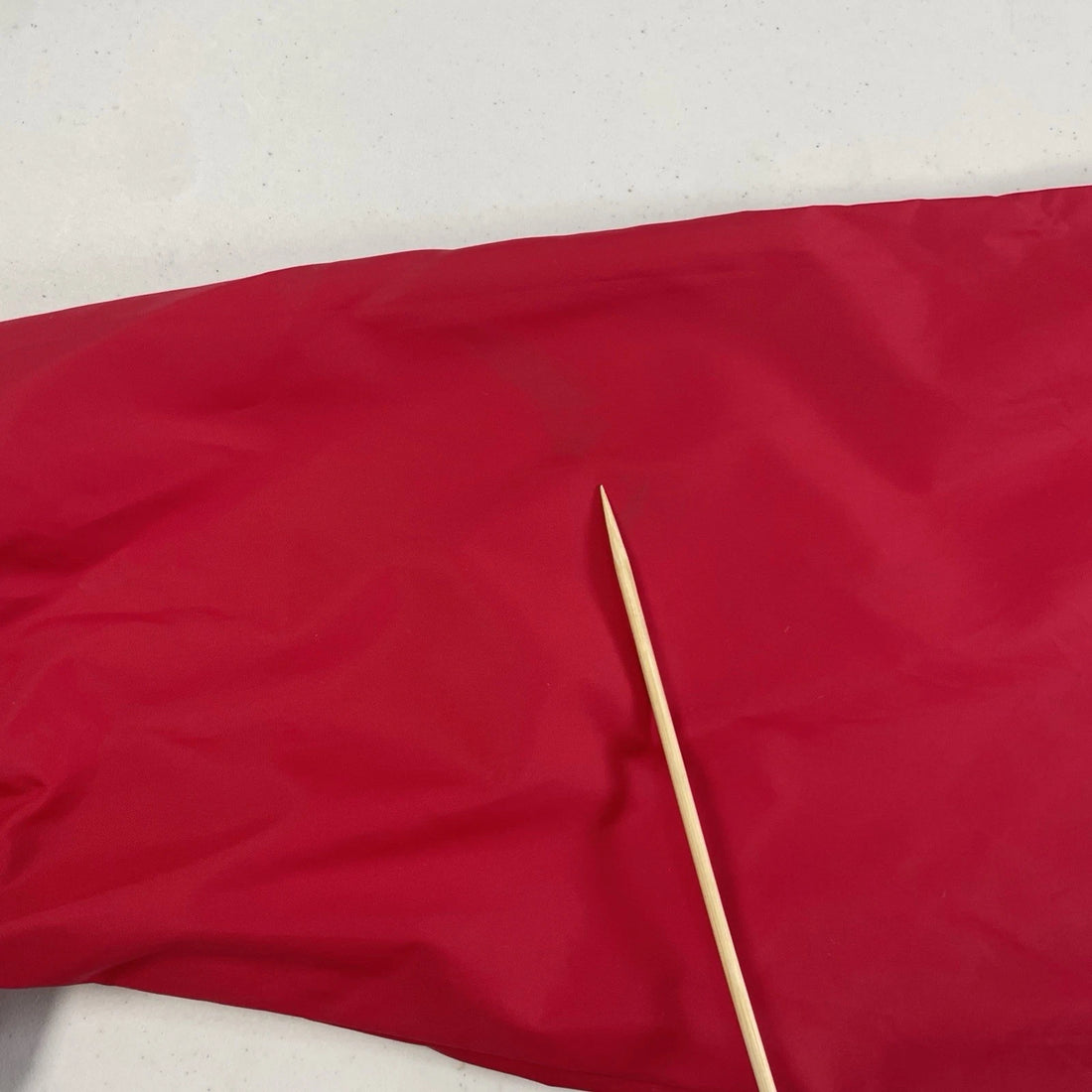 Columbia Windbreaker Light Jacket Size Small Red