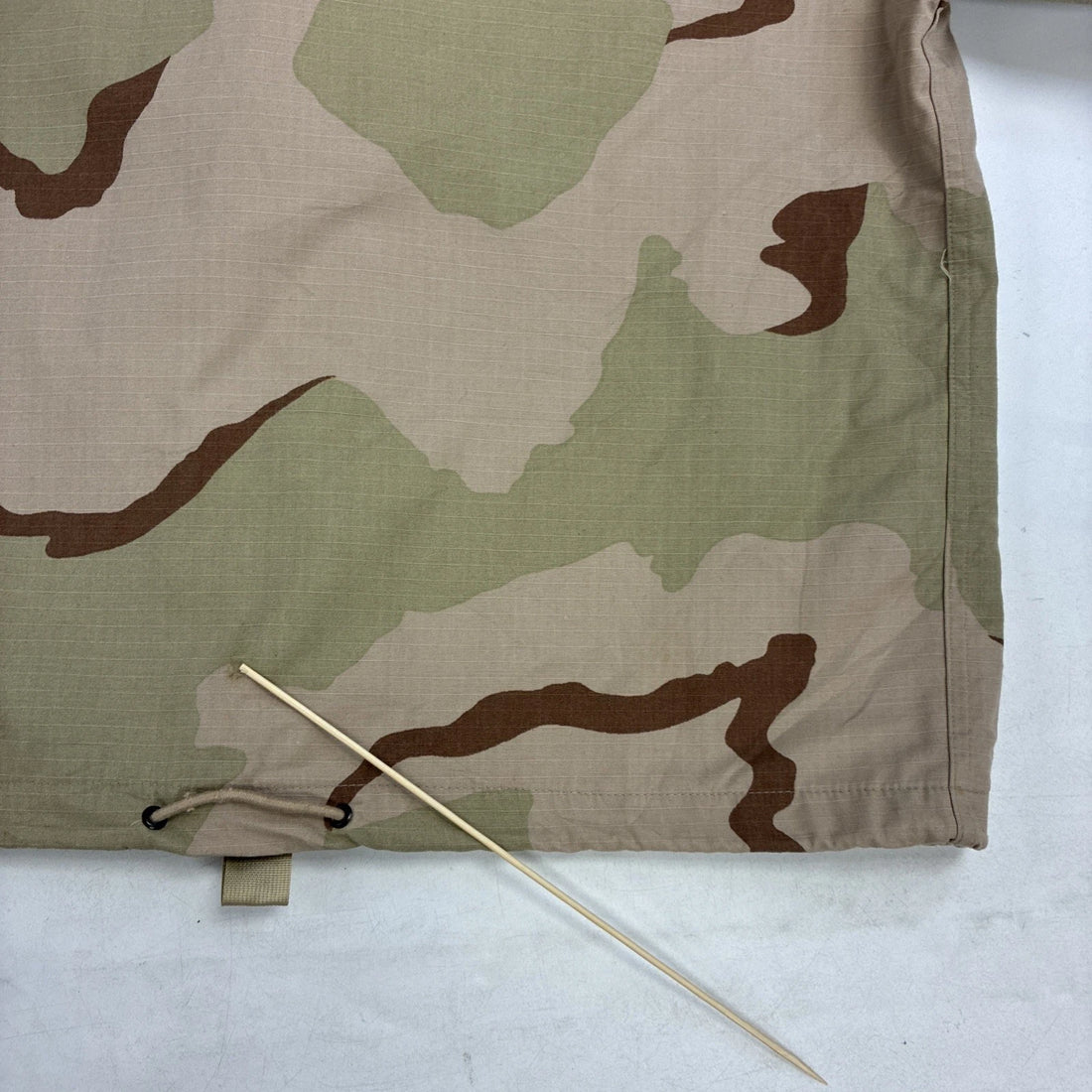 Desert Camo Jacket Size Medium