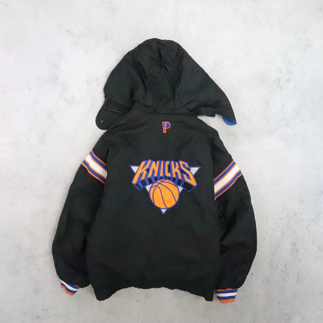 New York Knicks Pro Player Reversible Puffer Jacket Size Large NBA