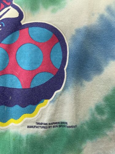 Vintage Tweety Bird Looney Tunes Tie Dye T-Shirt Size Medium 1995 90s