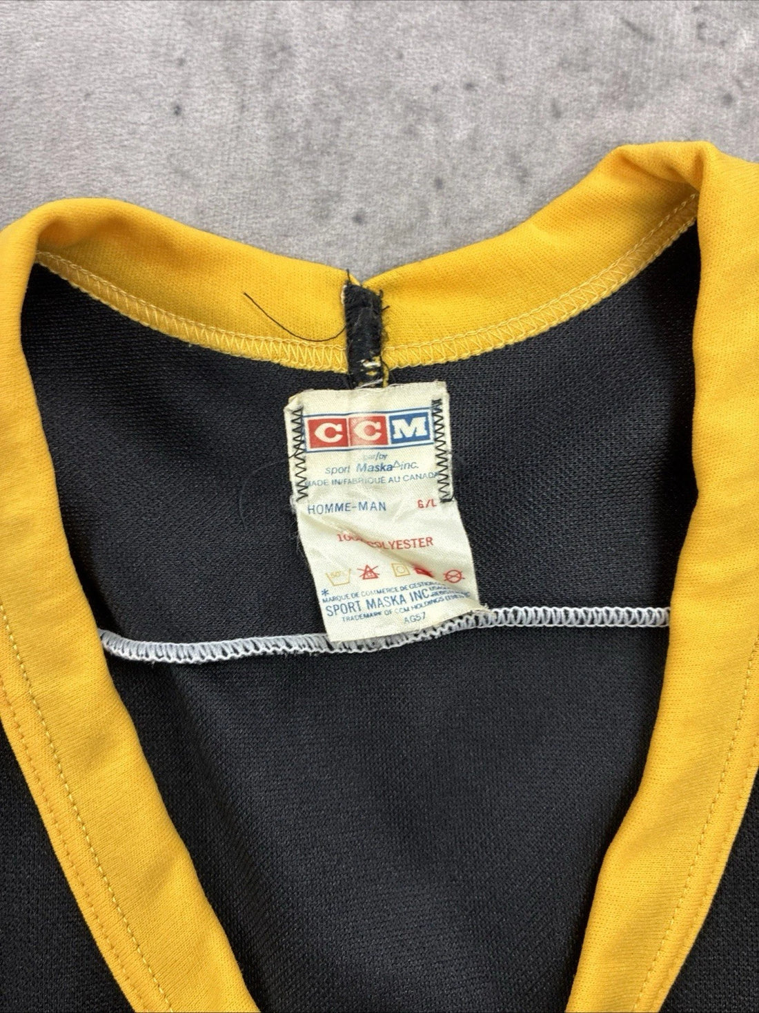 Vintage Pittsburgh Penguins CCM Jersey Size Large NHL
