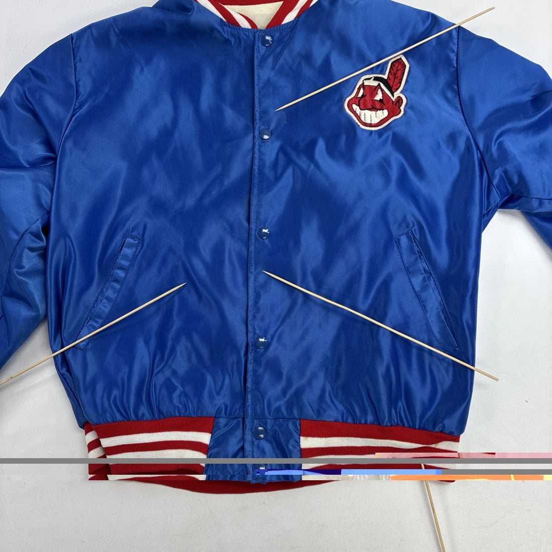 Vintage Cleveland Indians Satin Bomber Jacket Size XL MLB