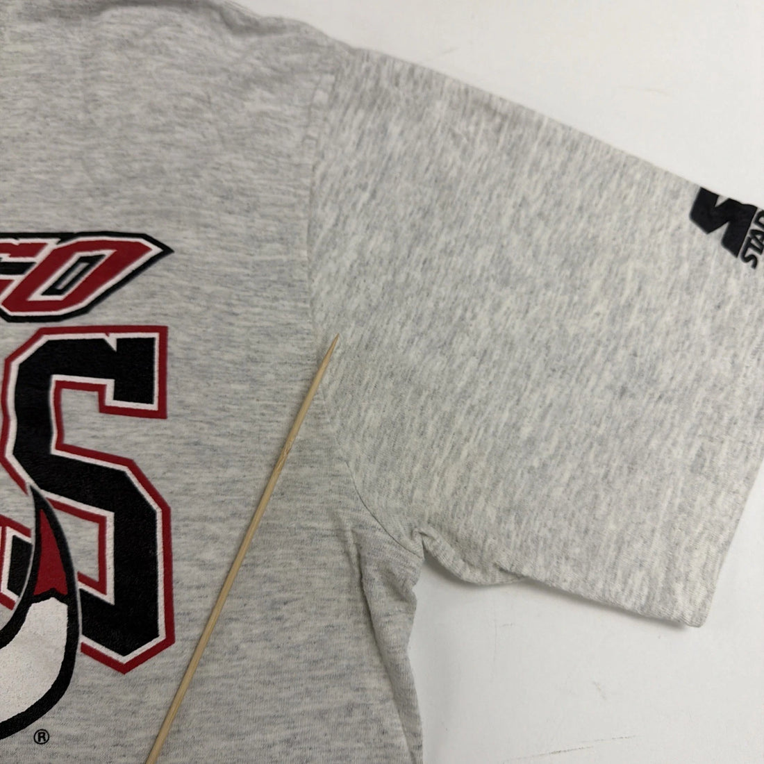 Vintage Chicago Bulls Starter T-Shirt Size Large 90s NBA