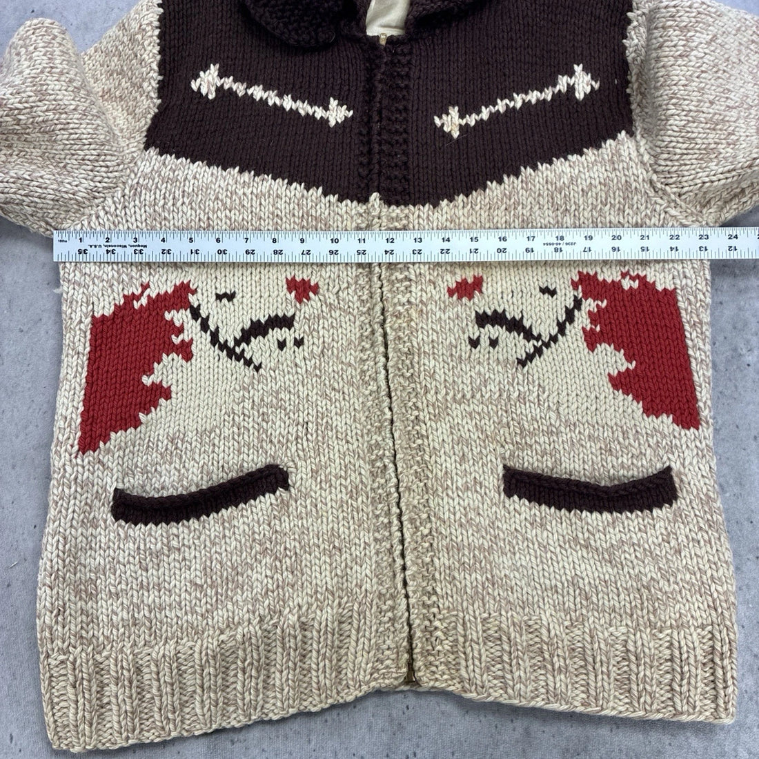 Cow Wool Knit Cowichan Sweater Size XL Vintage