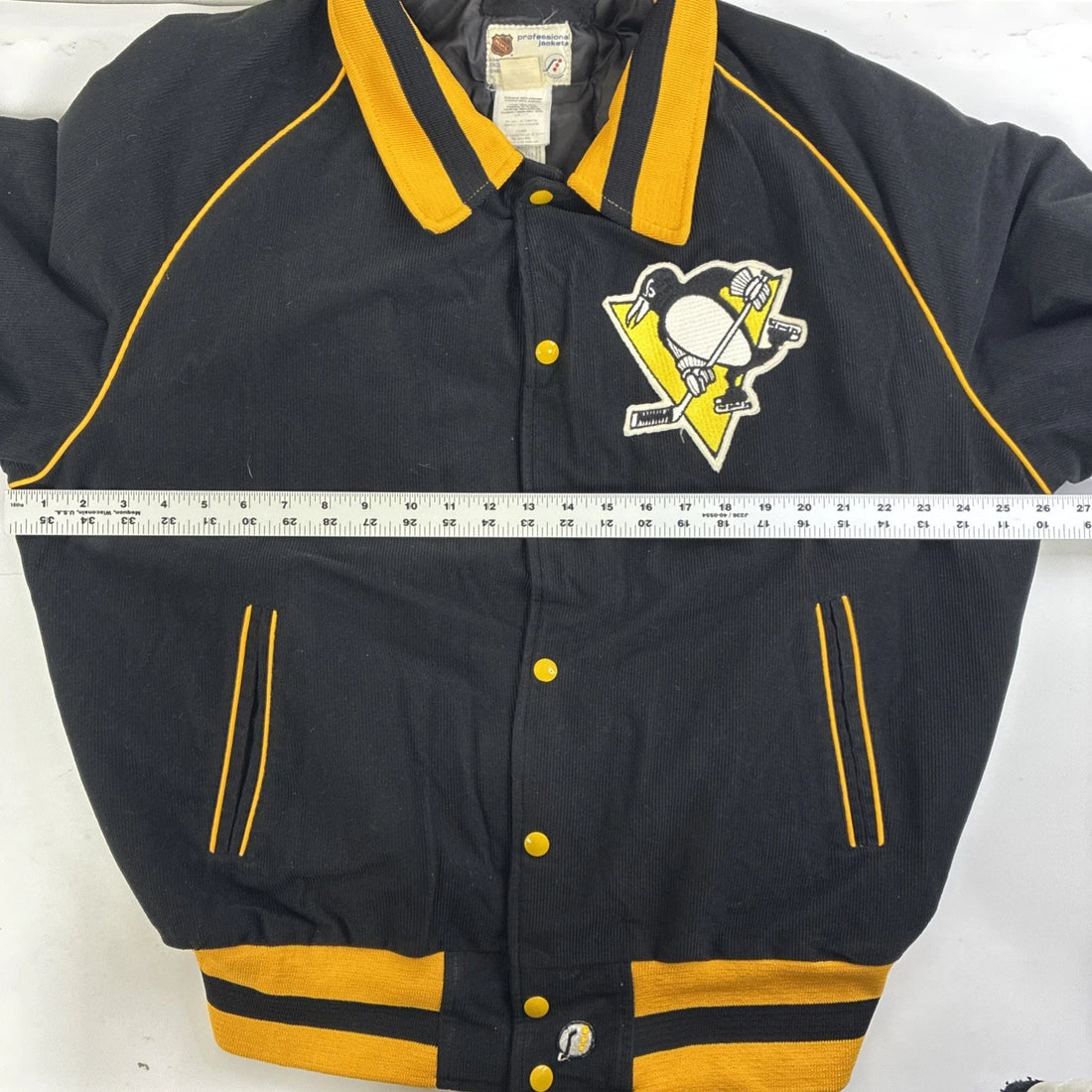 Vintage Pittsburgh Penguins Shain Bomber Jacket Size Large NHL