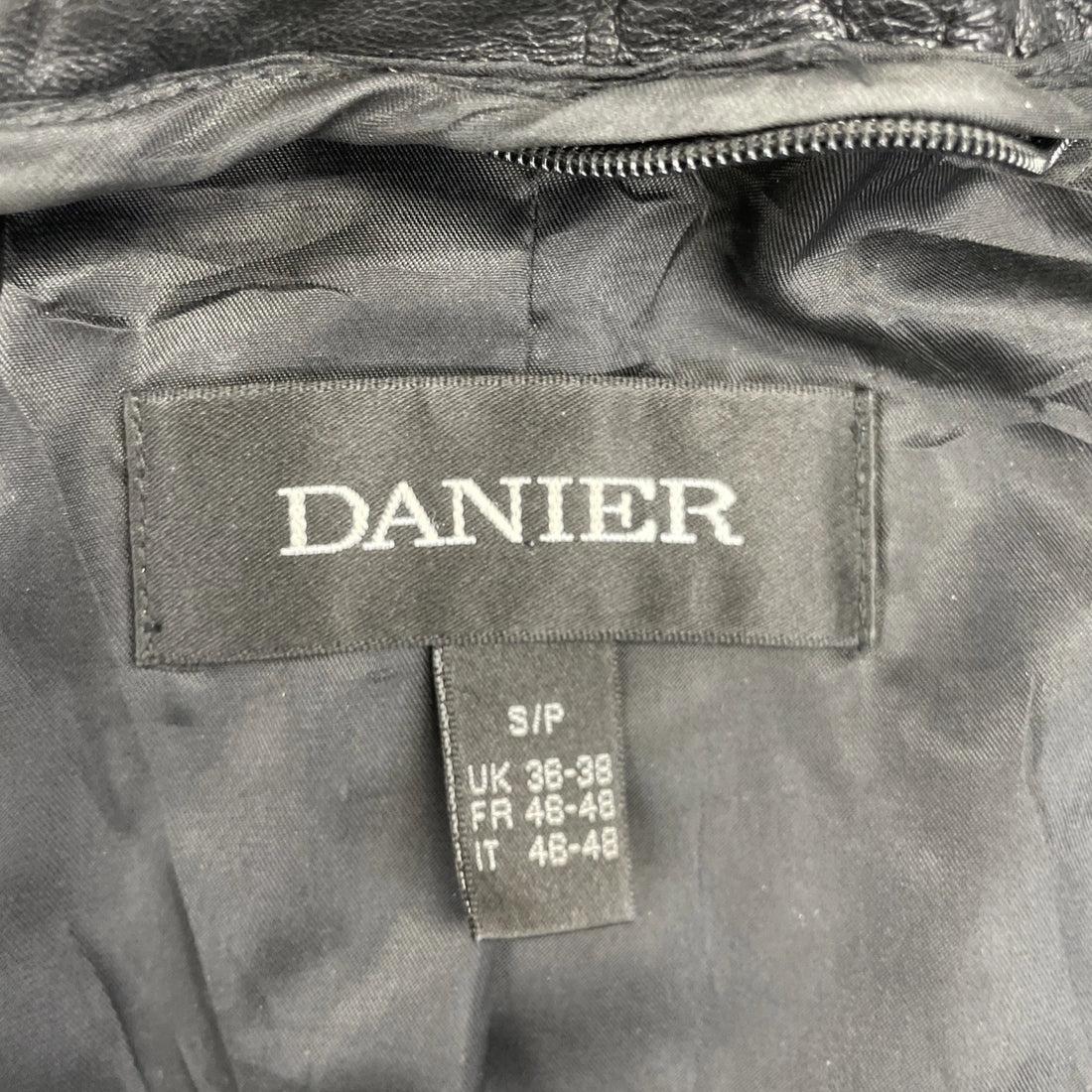 Danier Leather Coat Jacket Size Small Black