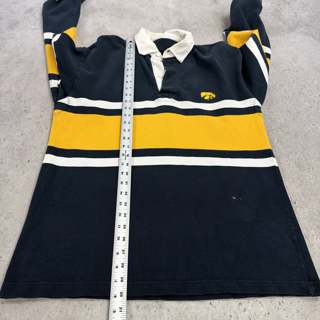 Vintage Iowa Hawkeyes Rugby Shirt Size Large NCAA
