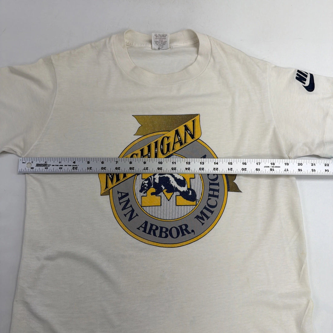 Vintage Michigan Wolverines Nike T-Shirt Size Medium 80s 90s NCAA