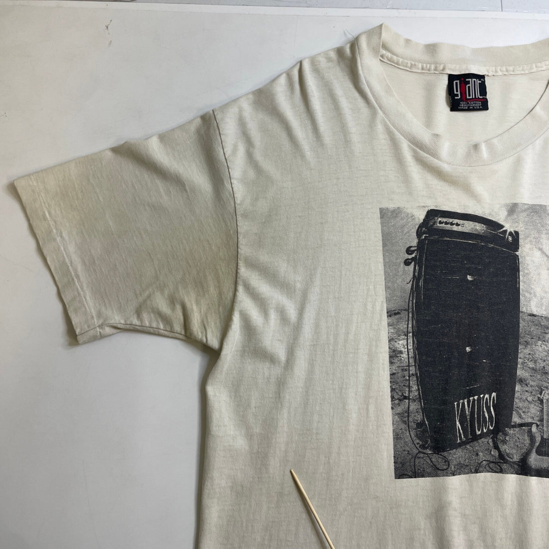 Vintage Kyuss Fresh Bong Potent Sticky Hairy Musical Salvation T-Shirt XL Stoner