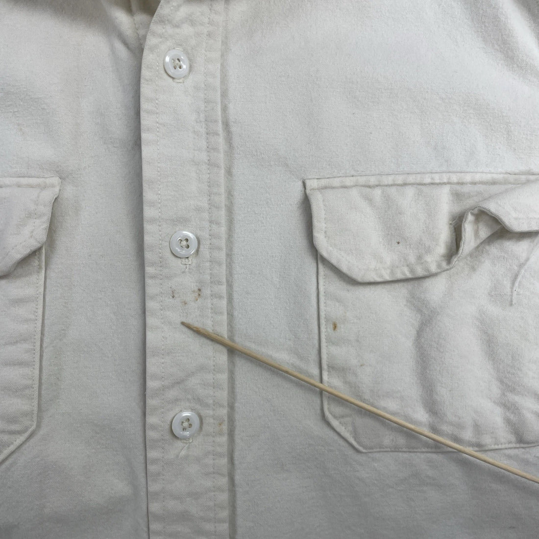 Vintage Woolrich Button Up Shirt Size Large White