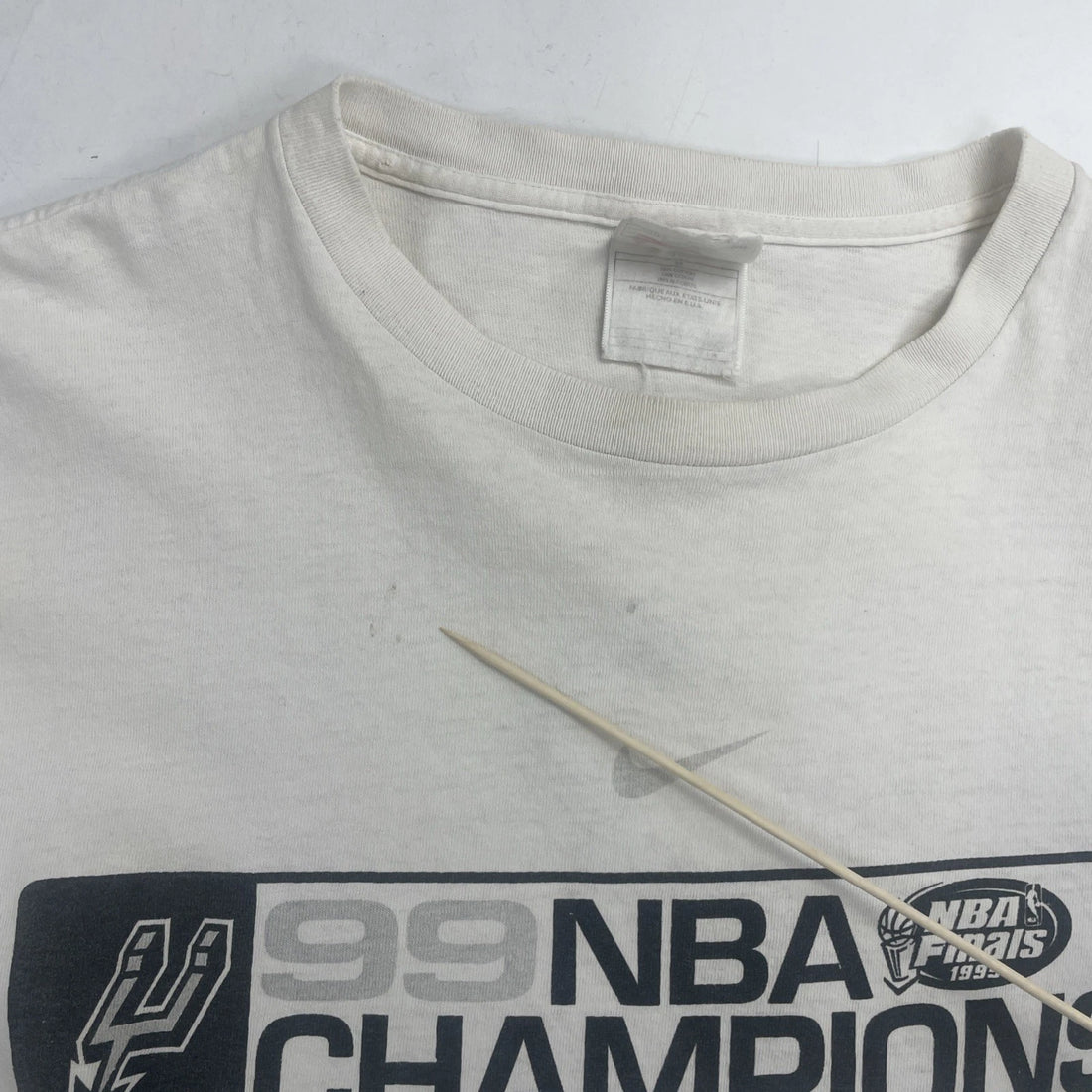 Vintage San Antonio Spurs 1998 NBA Champions Nike T-Shirt Size Medium