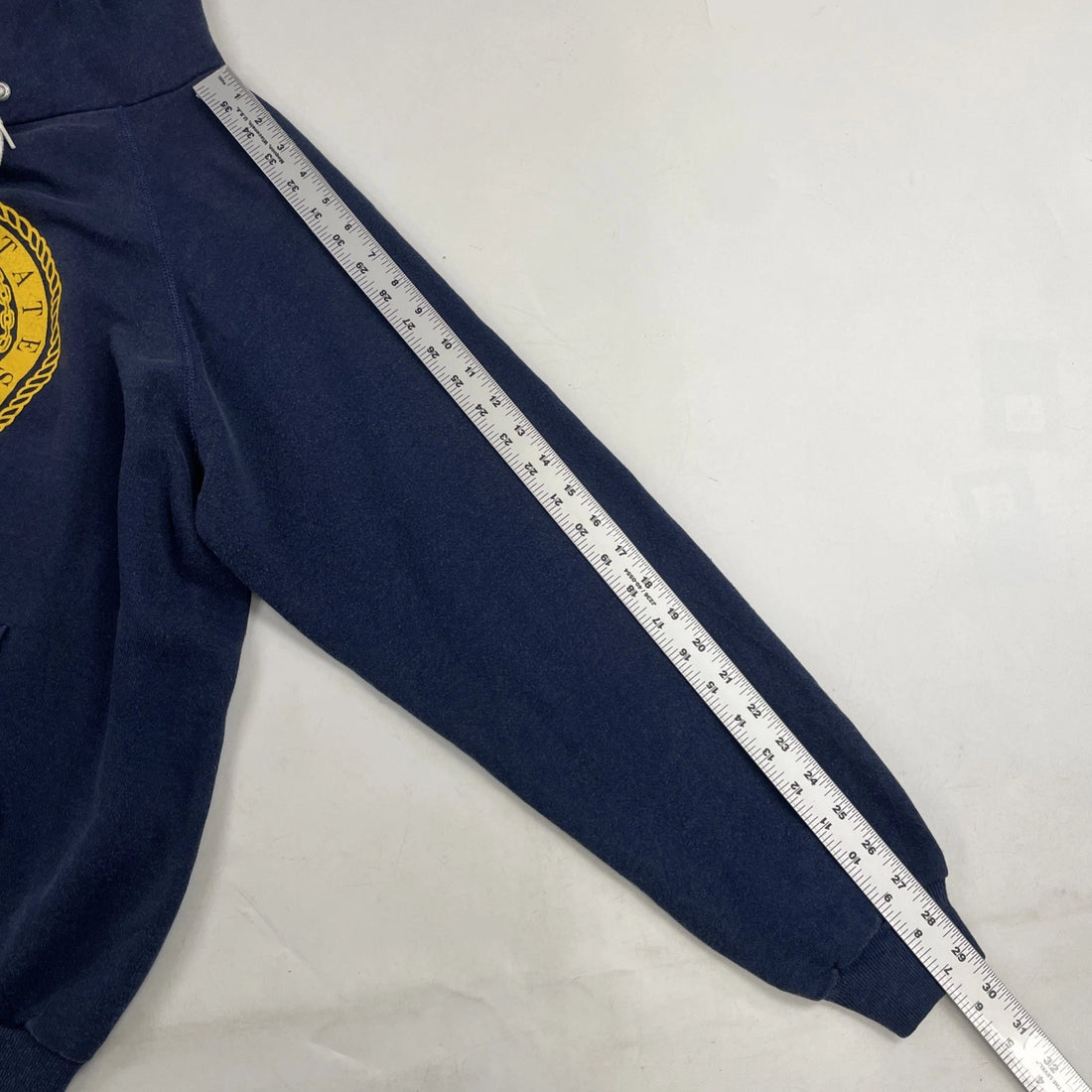 Vintage US Navy Crest Sweatshirt Hoodie Size XL USN