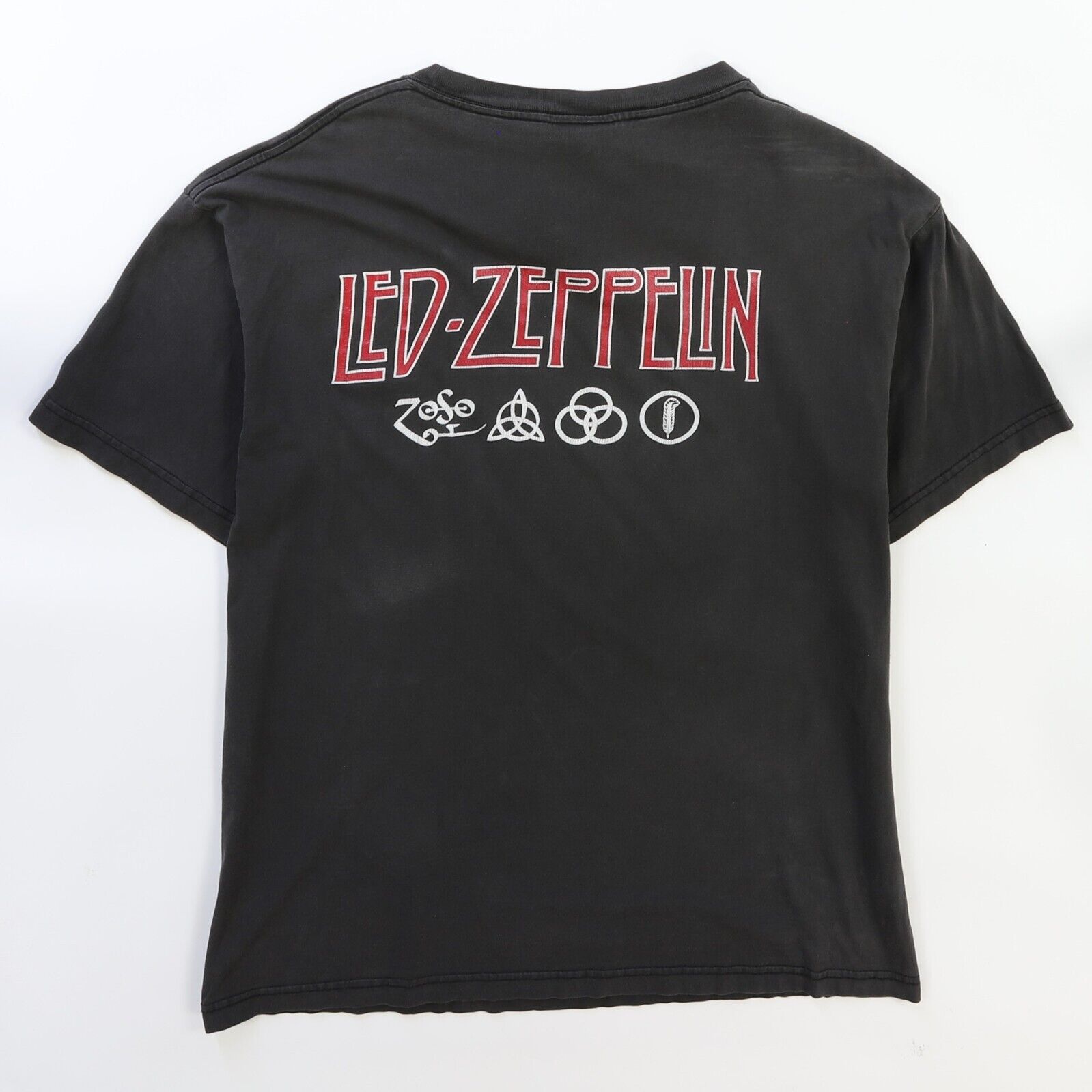 Led zeppelin t shirt vintage hotsell