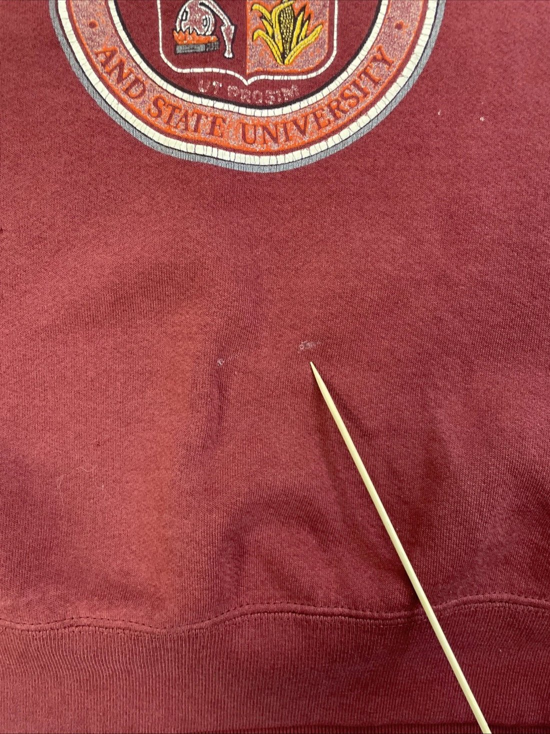 Vintage Virginia Tech Crest Crewneck Sweatshirt Size XL 90s