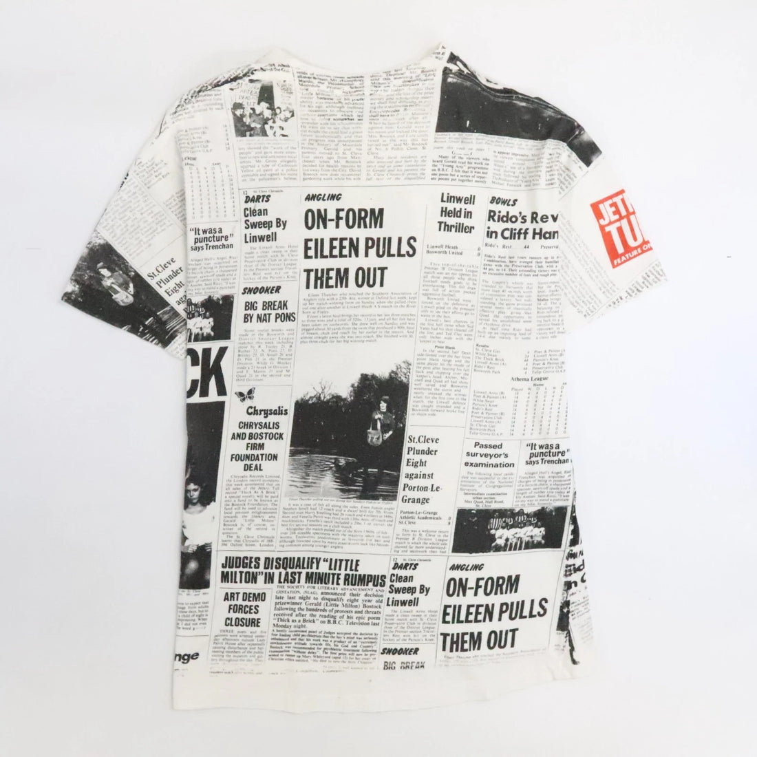 Vintage Jethro Tull Thick As A Brick Newspaper T-Shirt XL All Over Print 90s