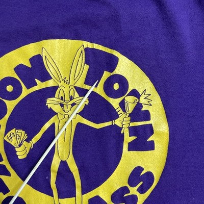 Vintage Toon Town Kicks Ass T-Shirt Size XL Bugs Bunny 90s