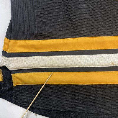 Boston Bruins Milan Lucic Reebok Jersey Size Large NHL
