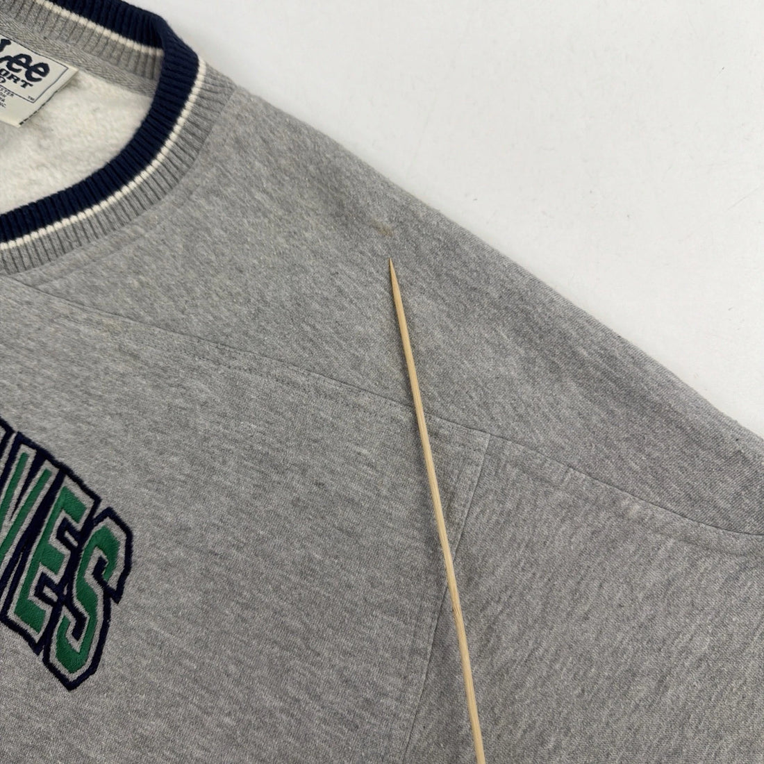 Vintage Minnesota Timberwolves Lee Sport Sweatshirt Medium NBA