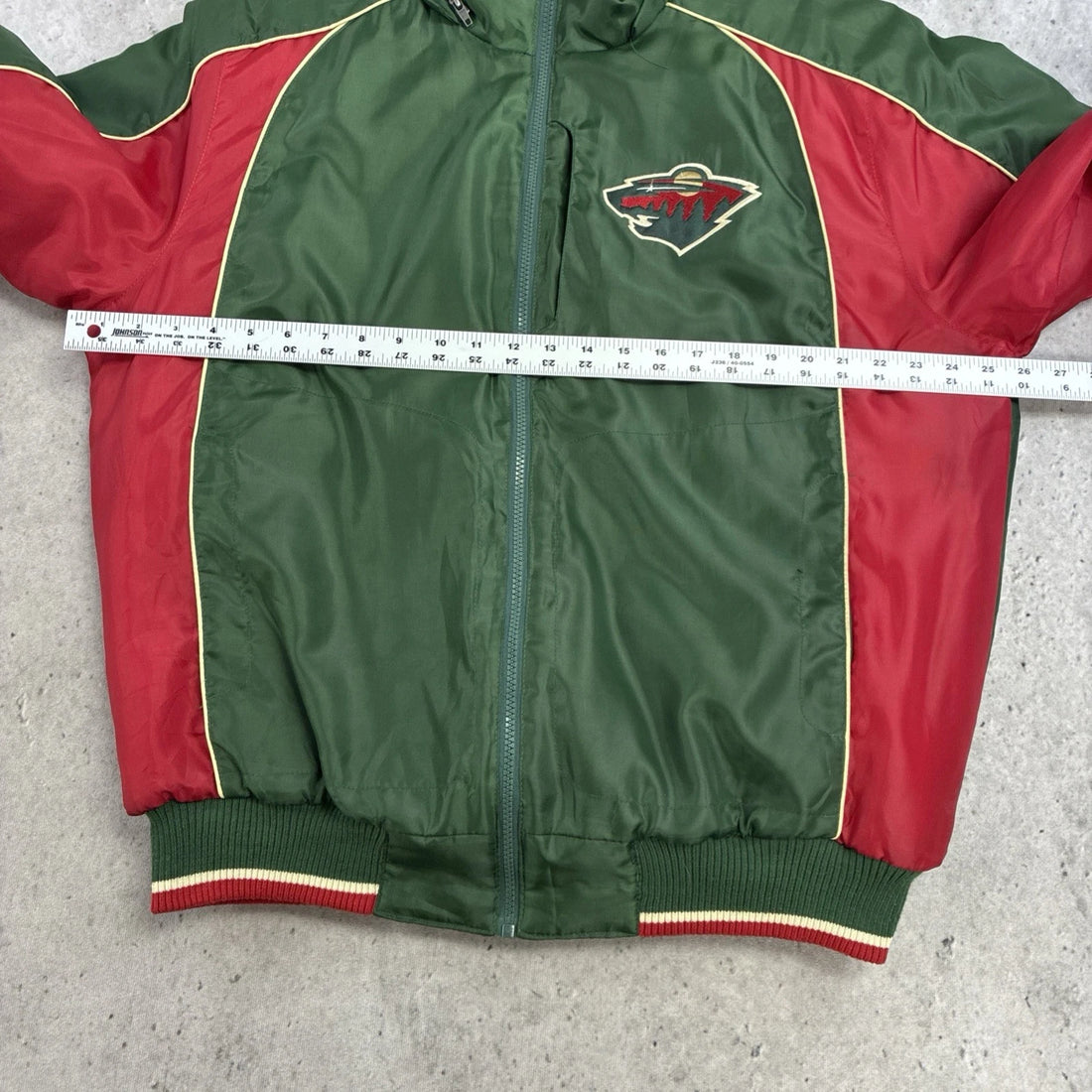 Minnesota Wild G-III Jacket Size Medium NHL