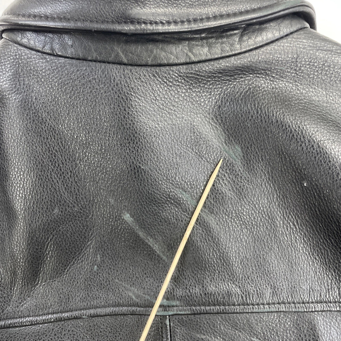 Danier Leather Coat Jacket Size Large Black