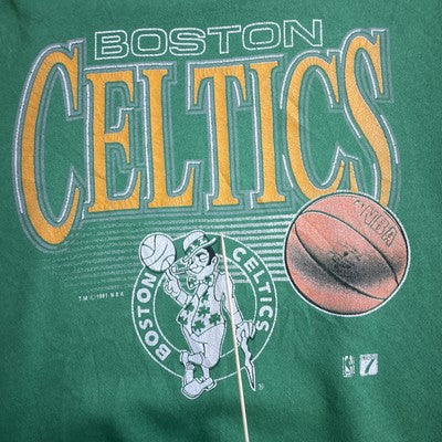 Vintage Boston Celtics Crewneck Sweatshirt Size Medium 90s NBA