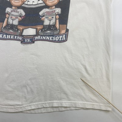 Vintage Anaheim Angels Minnesota Twins Bobblehead T-Shirt Size XL 2002 MLB