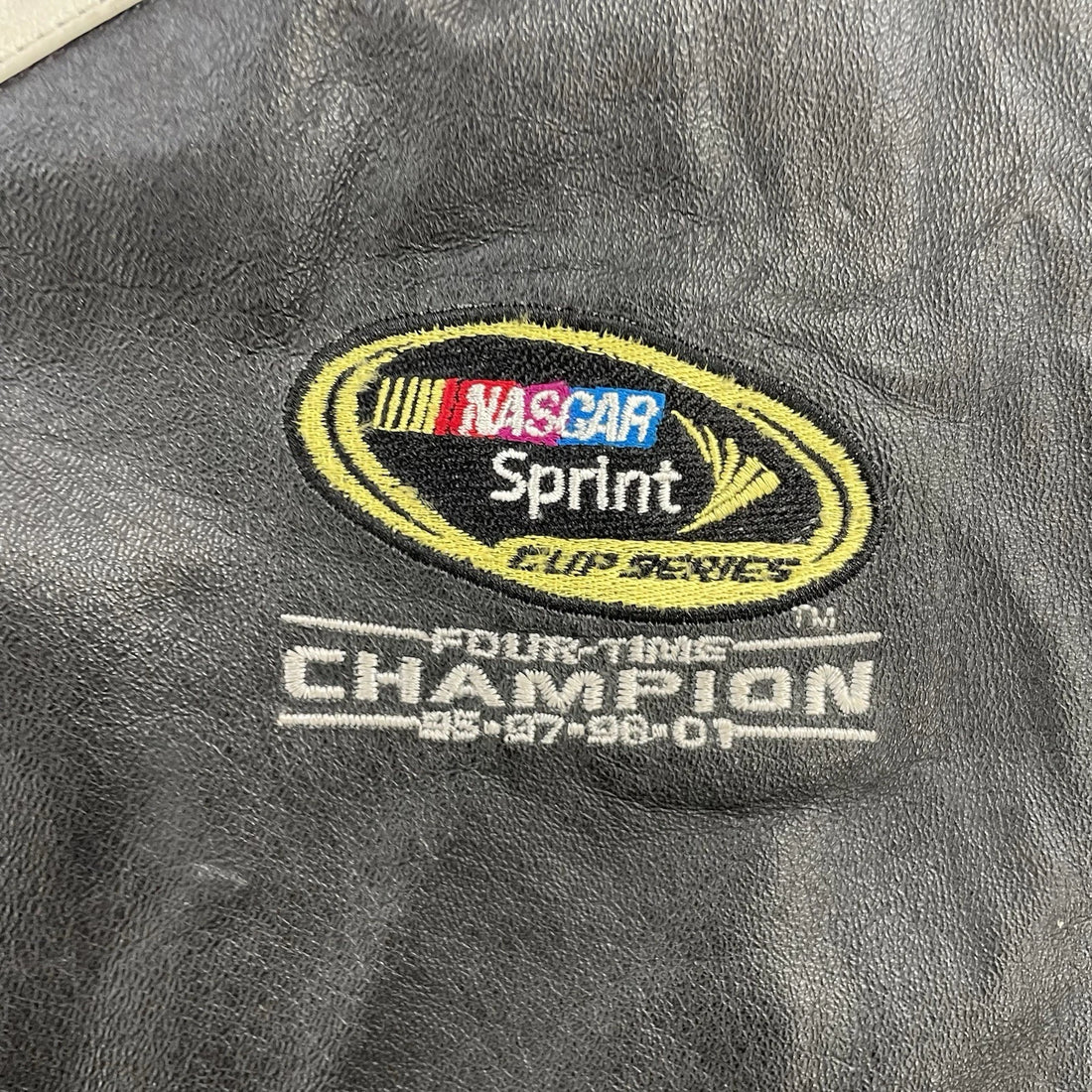 NASCAR Racing Leather Jacket Size Large Dupont